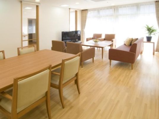 落ち着いた共有リビング