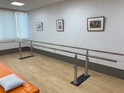 自然光の入る機能訓練室