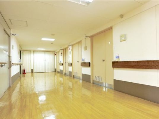 明るい廊下  
