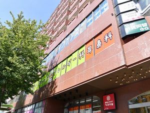 病院併設の外観  
