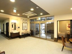 明るい居心地のエントランス
