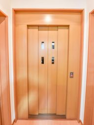 清潔感のあるエレベーター