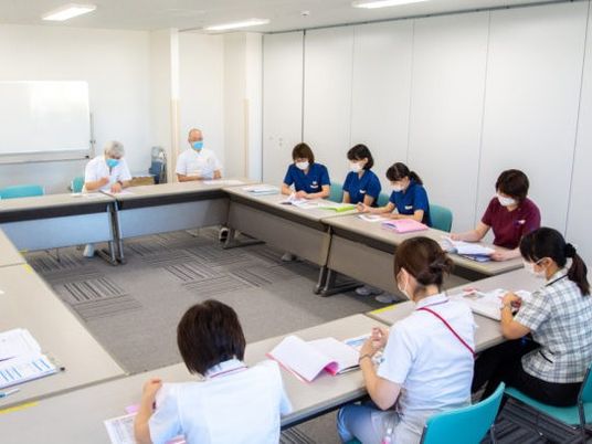 会議室でのミーティング  