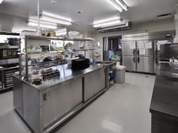清潔なキッチンの様子