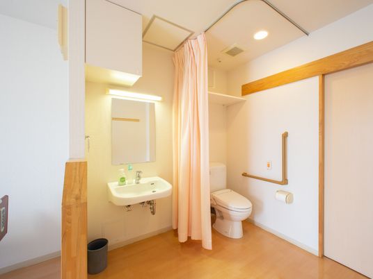 バリアフリー洗面所・トイレ