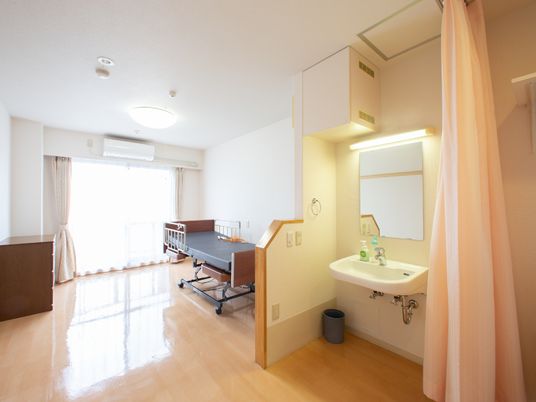 広々とした居室の内観