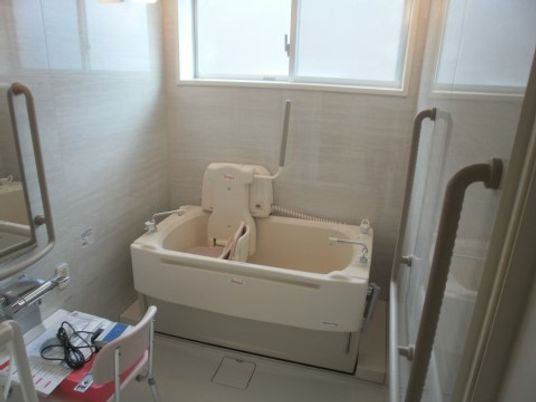 バリアフリー浴室設備