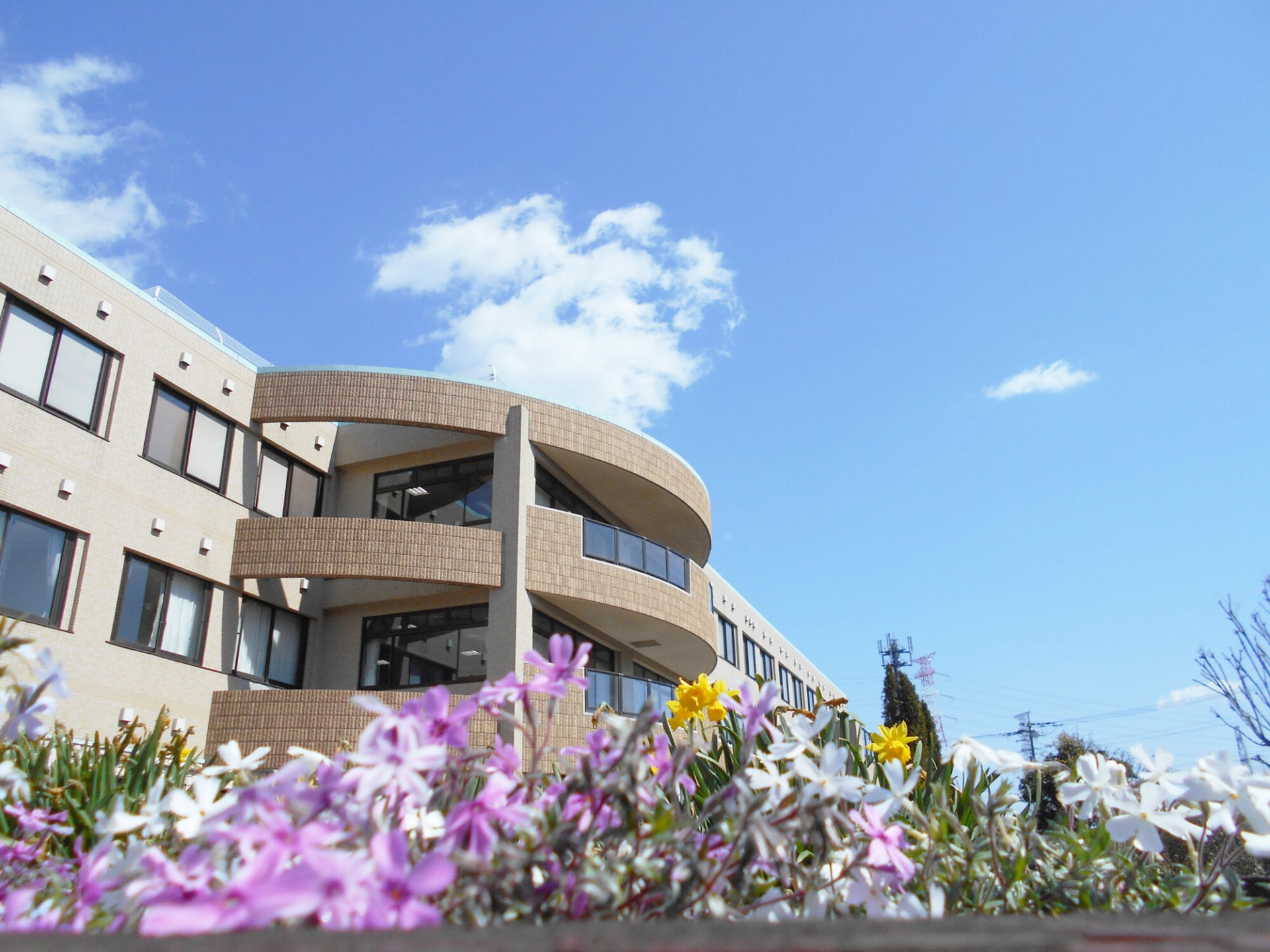 介護老人保健施設 やまぶきの郷の外観