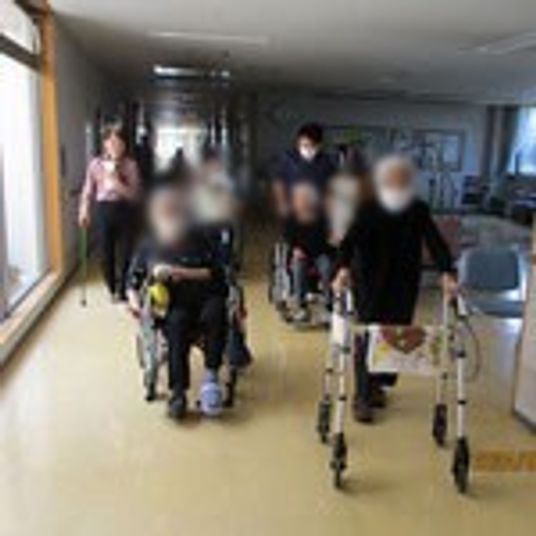 活動中の廊下
