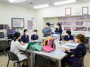 スタッフ打ち合わせ室  