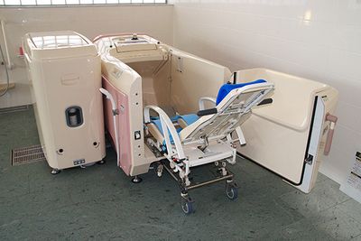 機械式浴槽の設備