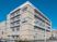 大学名のある建物外観  