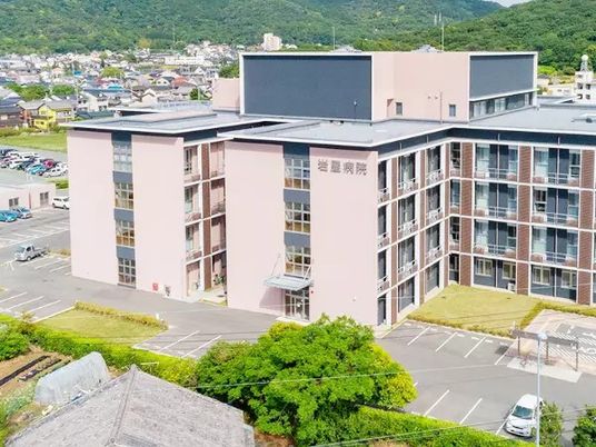 病院の外観  