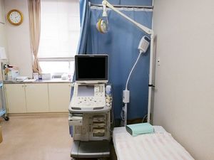 機器のある診察室  