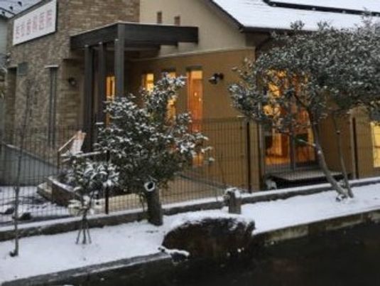 雪の外観  