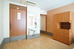 居室の洗面台と収納