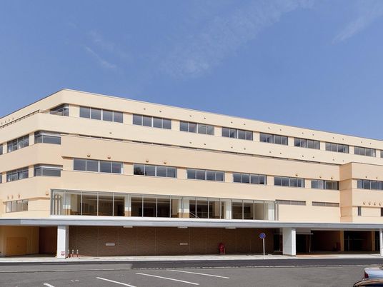 外観の建物正面  