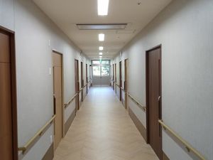 明るい廊下