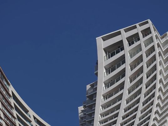 外観の高層建物  