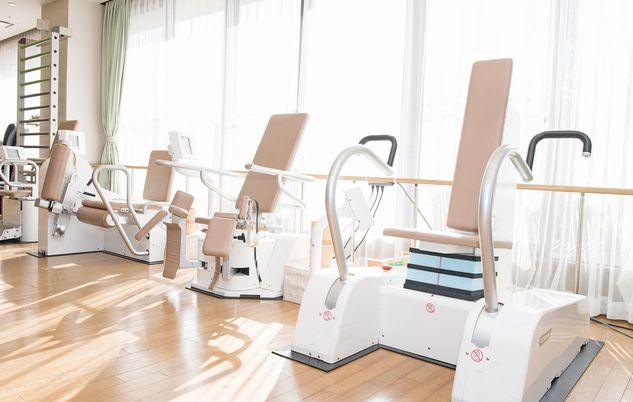 自然光が入る訓練室