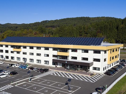 太陽光発電付き外観  