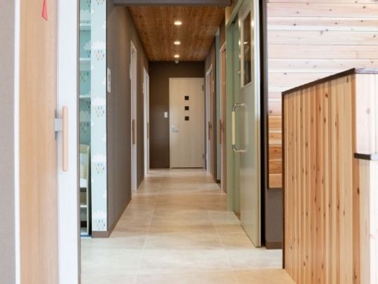 廊下の出入口  