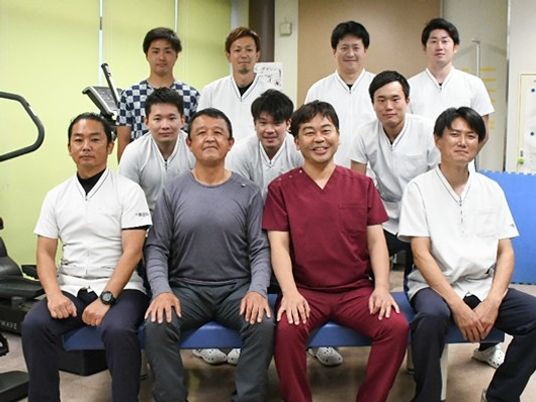 スタッフ集合の機能訓練室  