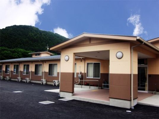 一階建て建物の外観