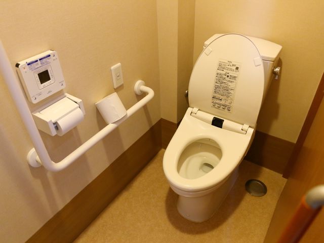 バリアフリートイレ
