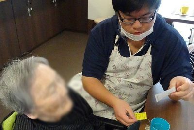 穏やかな時間を感じる室内風景