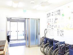 明るいエントランス