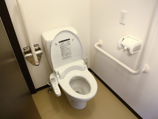 バリアフリーのトイレ設備