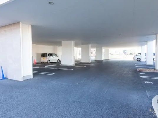 駐車場  
