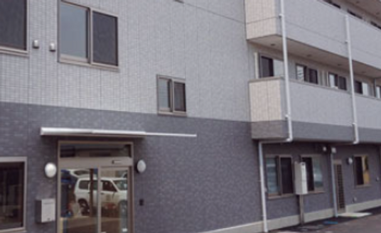 清潔感ある施設の外観