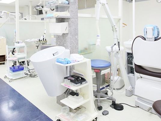明るい理美容室  