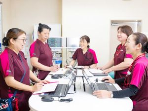 スタッフが集う打合せ室  