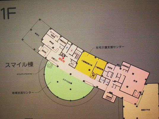 施設のフロアマップ