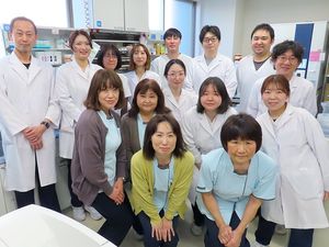 スタッフ集合の食堂  