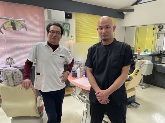 スタッフ2人の理美容室  