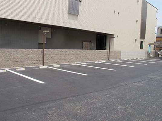 駐車場外観  