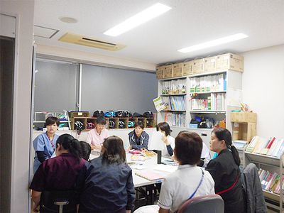 職員のミーティング室