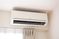 部屋のエアコン