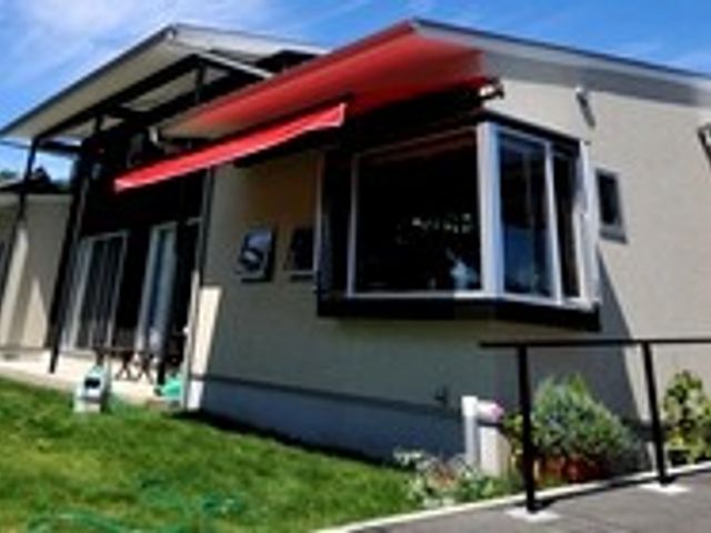 建物の外観 外観 広々とした庭に面した建物は、明るい自然光が差し込み、開放感のある外観です。