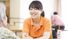 笑顔で会話するスタッフ