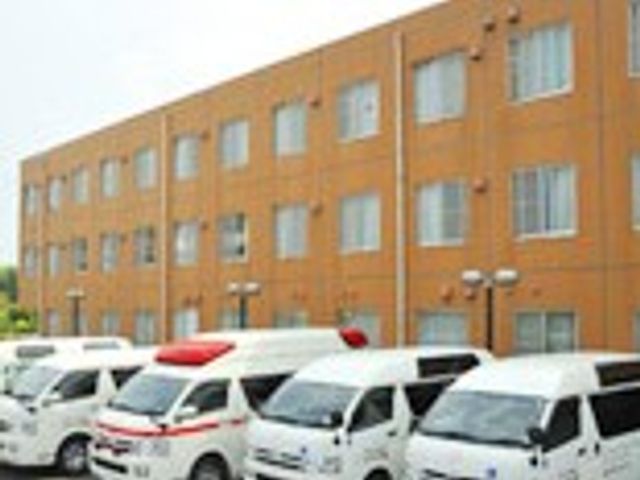 駐車場の外観 外観 施設の外には多くの専用車両が駐車されており、移動が必要な際も安心です。