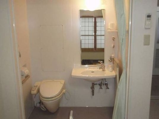 清潔感のあるトイレ空間