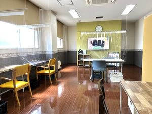 明るい多目的室  