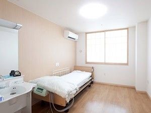 明るい居室  