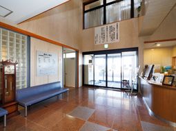 広々としたエントランスの様子