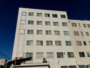 病院の外観  